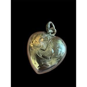 Vtg MCM Ladye Fayre Sterling Silver Etched Puffy Heart Charm 925